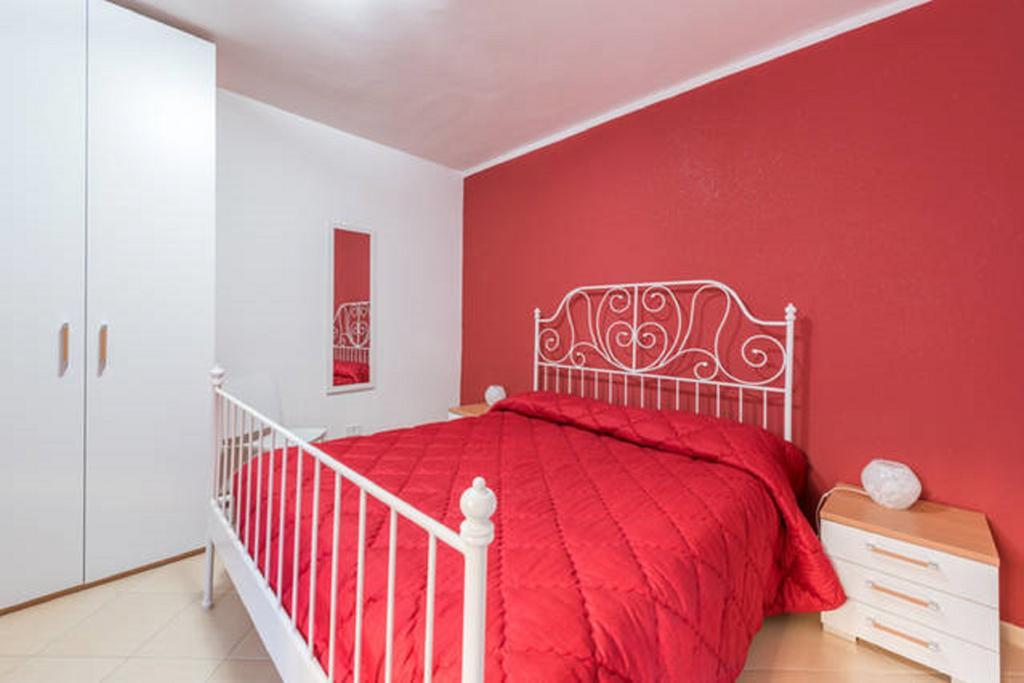 Apartamento Al Cortile Bari Exterior foto