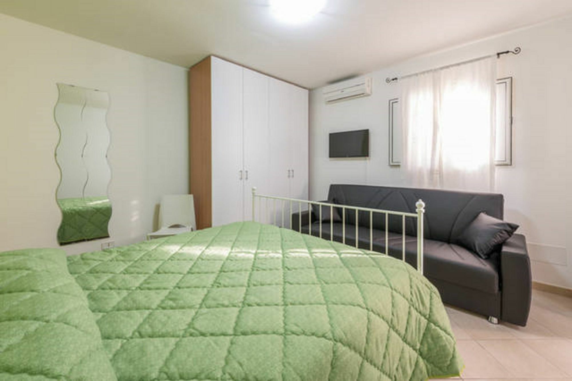 Apartamento Al Cortile Bari Exterior foto